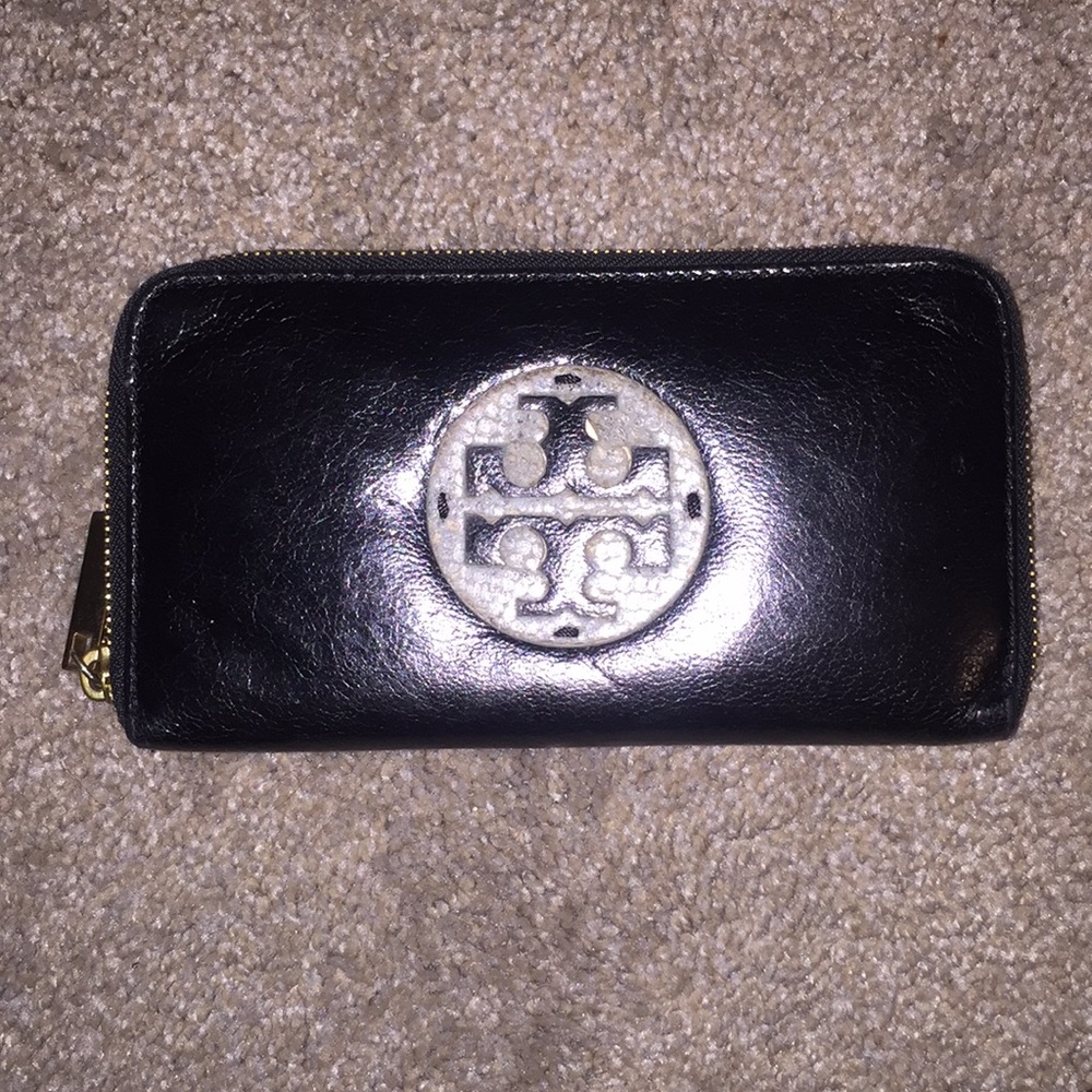Tory Burch Patent Leather Wallet